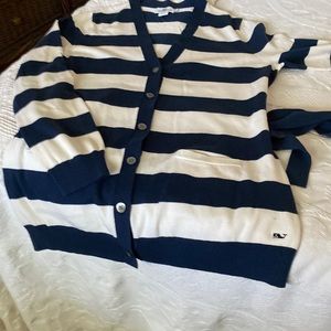 20" underarm width 17" underarm sleeve. 29" length